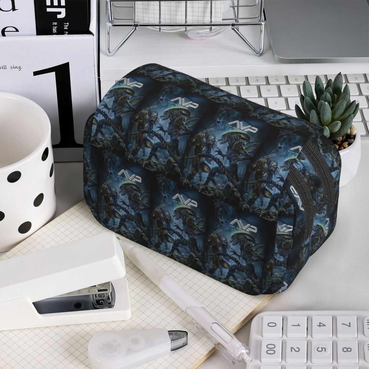 Alien Vs Predator Game Pencil  - Office Supply Vs Stationery のレビューと価格